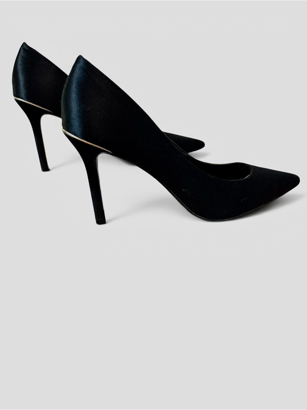 Lauren Ralph Lauren Black Satin Gold Trim Alani Pump 9B